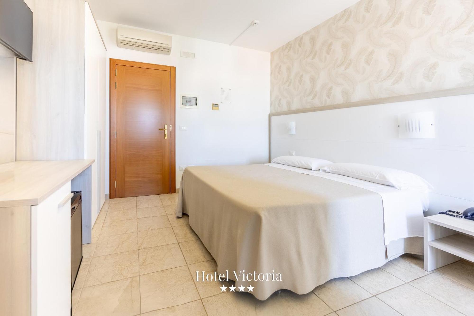 Hotel Victoria Torre Santa Sabina Exterior photo